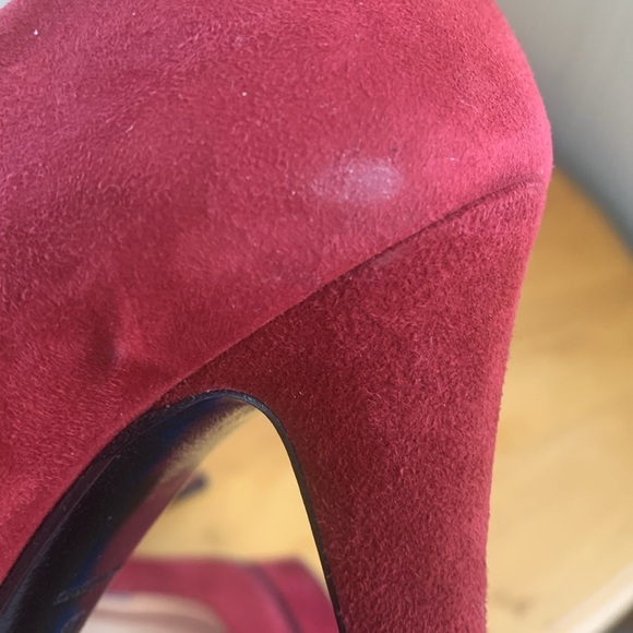 Prada Burgundy Red Suede Pumps Heels Size US8 Platform Pointed Toe GUC 4.5" heel - Picture 12 of 14